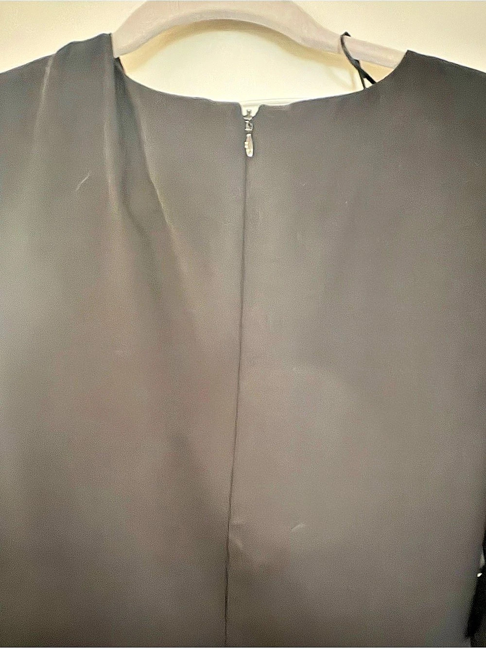 CeCe Ruffle-Hem Shift Dress - Picture 3 of 4